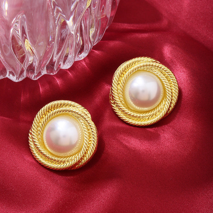 Wholesale Pearl Earrings for Women Silver Pin Earrings Elegant High-end
