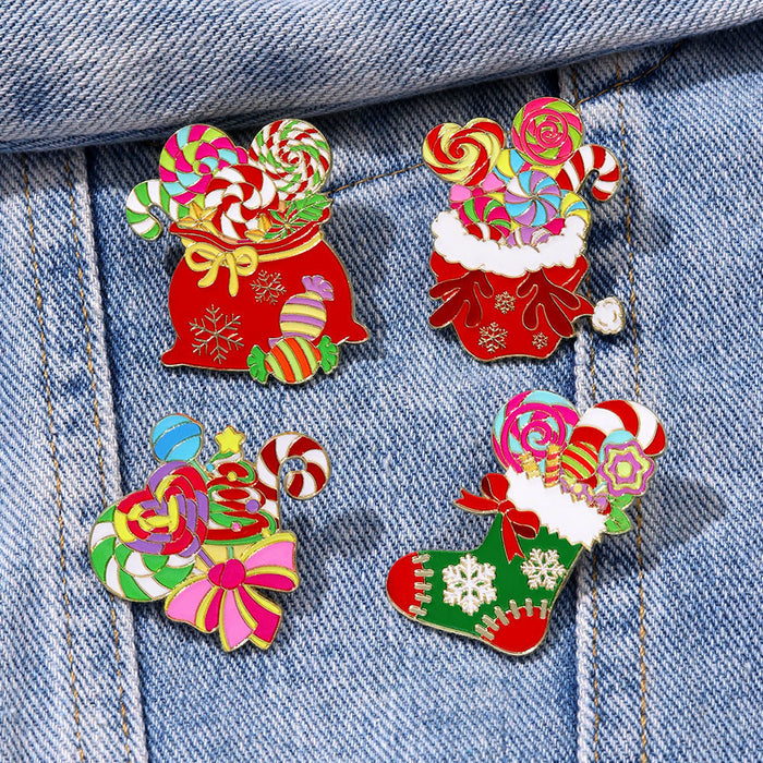 Wholesale Christmas cute badge brooch environmentally friendly zinc alloy imitation enamel drip oil Christmas candy  schoolbag decoration