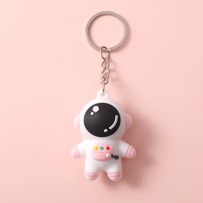 Wholesale Astronaut Keychain Cartoon Silicone Spaceman Car Key Chain Couple Bag Pendant  Key Ring
