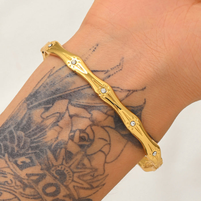 Wholesale Women S Titanium Steel Bamboo Joint Eight Pointed Star Bracelet Pave Design Trendy Everyday Jewelry Accessory