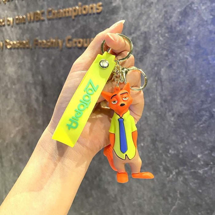 Wholesale Creative keychain, cute car keychain, men's and women's bag, couple's small pendant