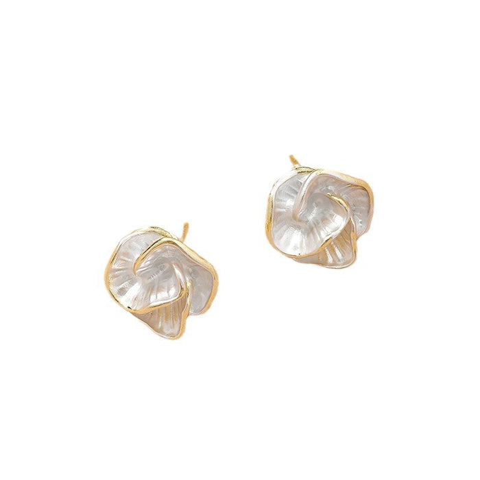 Wholesale Unique niche design, light luxury, high-end camellia flower earrings, feminine earrings, wholesale