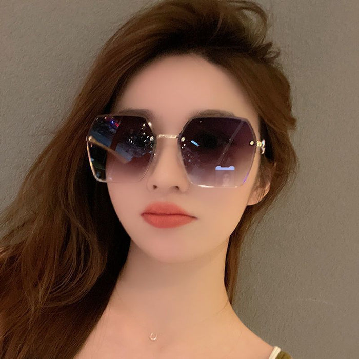 Wholesale Sunscreen slimming frameless couple sunglasses