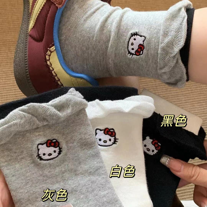 Wholesale Design versatile autumn and winter socks with lace and bubble socks