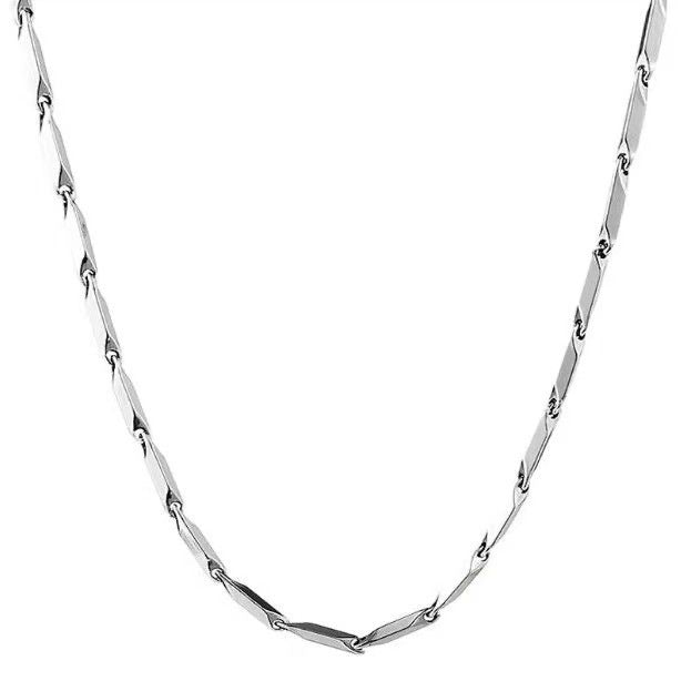 Wholesale Titanium steel chain necklace, cool and trendy women's pendant with handmade chain matching