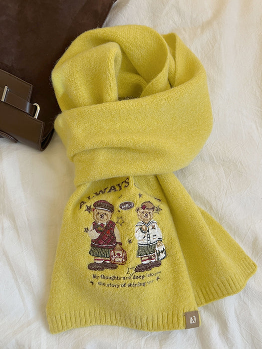 Wholesale Embroidered Academy Style Bear Knitted