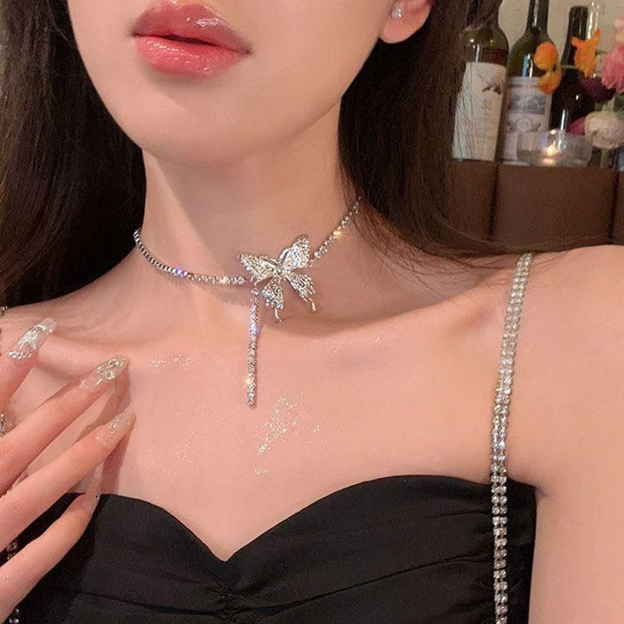 Wholesale Butterfly necklace, light luxury rhinestone, niche design, high-end feeling, collarbone chain, neck chain