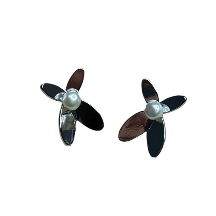 Wholesale  freshwater beads high cold temperament earrings ear pin