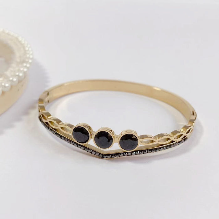 Wholesale Titanium steel color-preserving bracelet with diamond setting
