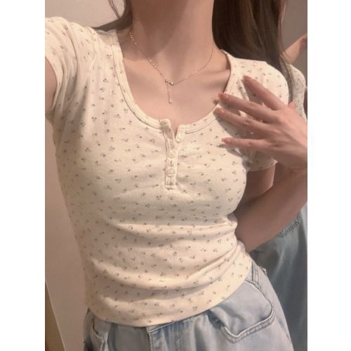 Wholesale Summer new floral short-sleeved right-shoulder crop top for women slimming and slimming bottoming