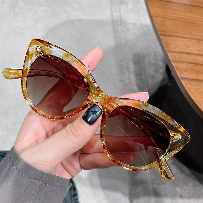 Wholesale Cat's Eye Polarized Sunglasses Personalized Floral Fashion Concave Sunglasses Can Be Paired with Myopia