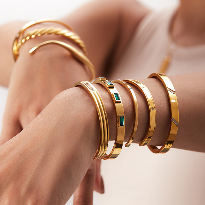 Wholesale Vintage Zircon Stainless Steel Bracelet for Women