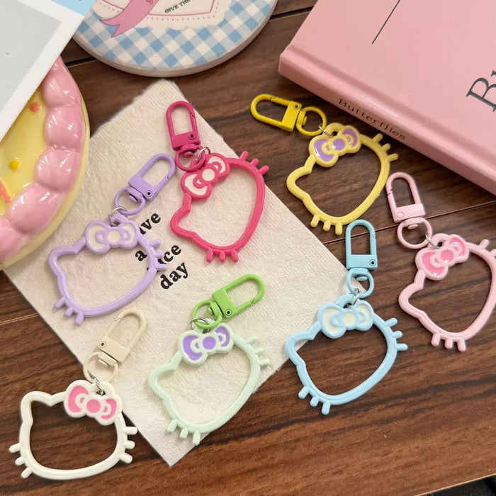 Wholesale Hollow-out Resin Cartoon Head Keychain