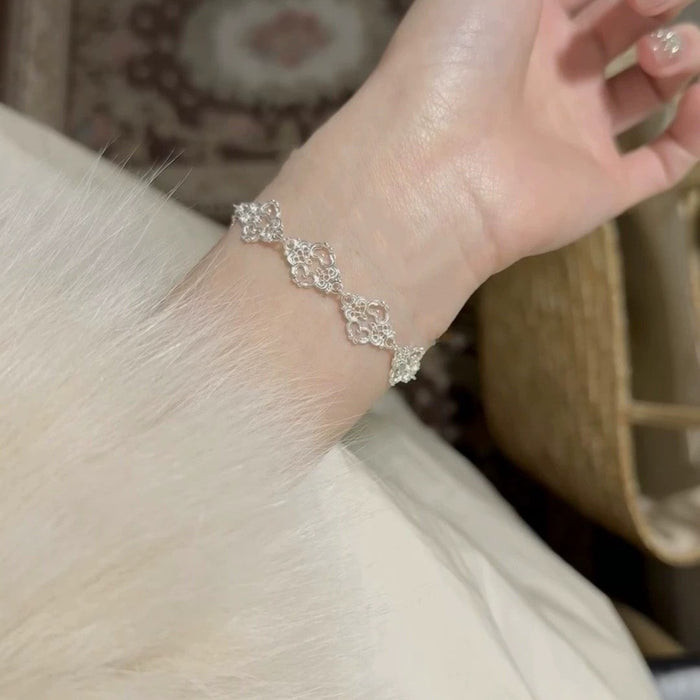 Wholesale Lace lace bracelet, light luxury temperament, high-end sense, niche design, simple and versatile bracelet