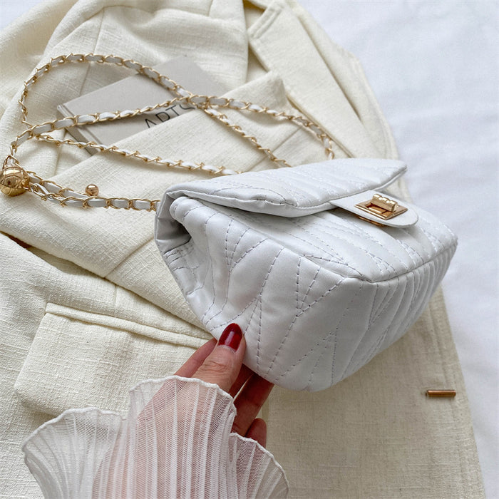 Wholesale Versatile crossbody bag, fashionable diamond grid chain bag, single shoulder small square bag