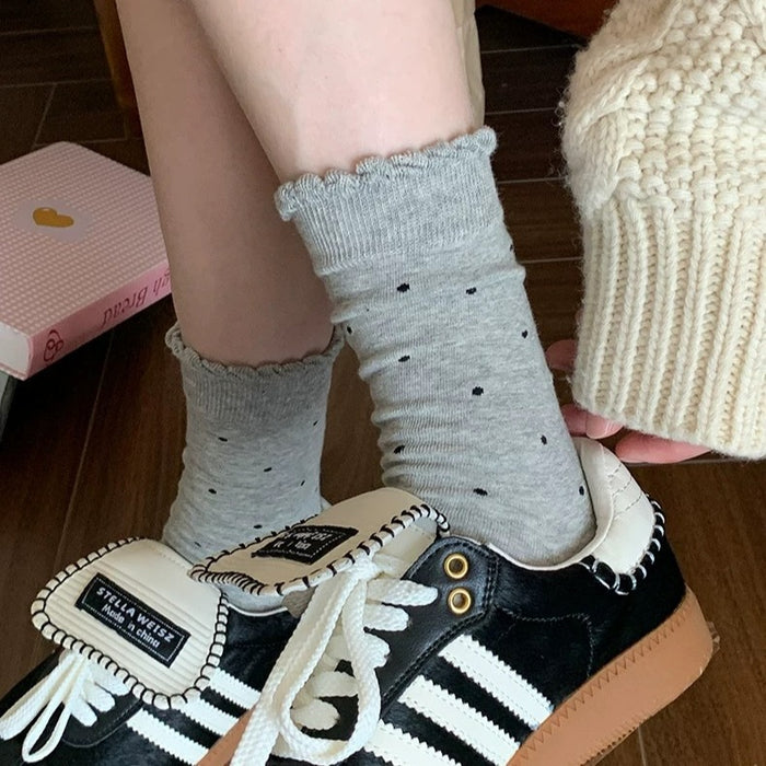 Wholesale Socks, mid tube socks, sweat absorbing pile socks, versatile polka dot cotton mid tube socks