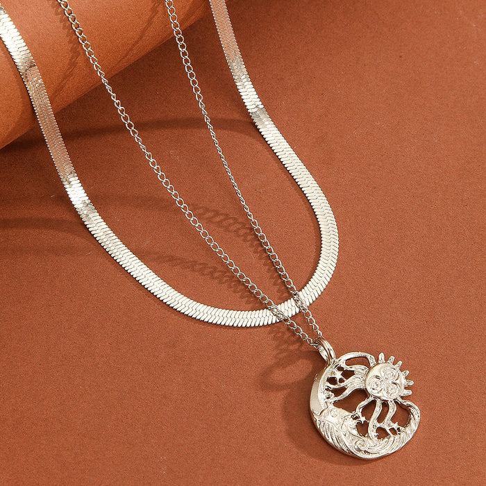 Wholesale Fashion and minimalist accessories, sun and moon disc pendant necklace, personalized multi-layer layered collarbone chain