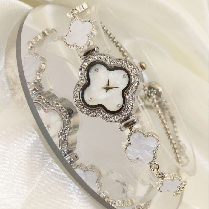 Wholesale Freely adjustable pearlescent dial quartz watch