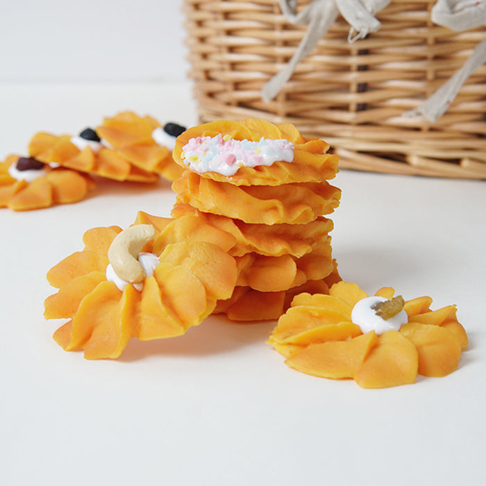 Wholesale Chic PVC Simulated Cookie Pendant Fun Dessert Shaped Ornament Decorative Gift Accessory MOQ≥5