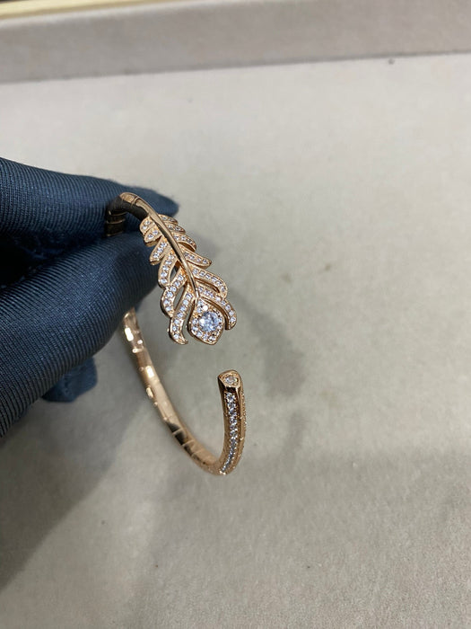 Wholesale Gold-Plated Feather Necklace with Full Diamond Inlay for Women Light Luxury Niche Design Clavicle Chain Fashion Commuter Style