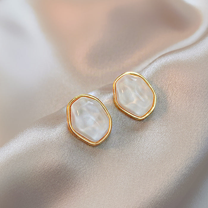 Wholesale Retro water ripple earrings with unique and niche design, geometric earrings, temperament earrings
