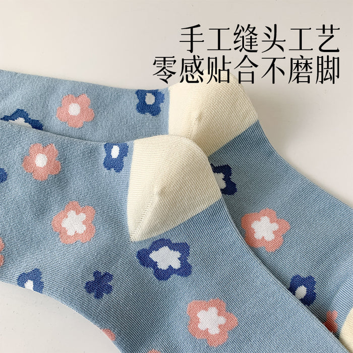 Wholesale Cotton socks cartoon small flower tube socks pile socks