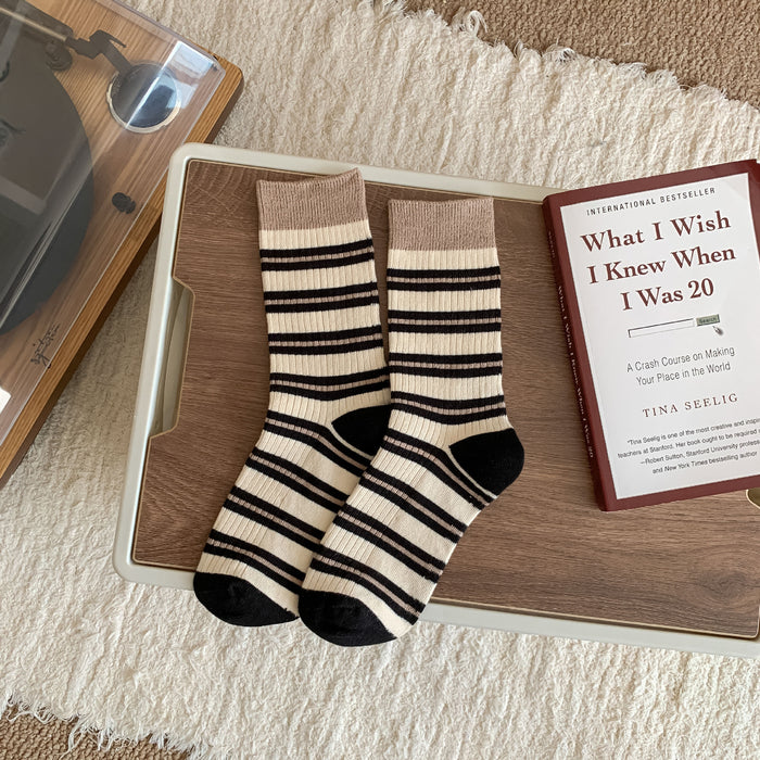 Wholesale Striped pile socks, contrasting socks, double needle sweat absorbing mid tube socks