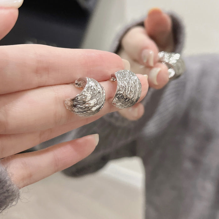 Wholesale Personalized design earrings, exaggerated temperament earrings, light luxury high-end earrings