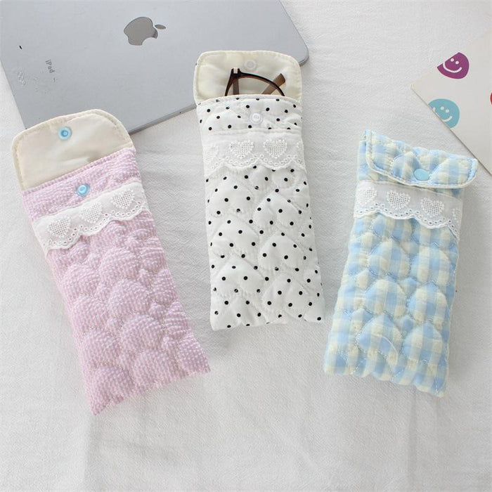 Wholesale Quilted Heart Pattern Glasses Pouch Soft Light Blue Polyester Eyeglass Case With Flap Travel Storage Bag For Sunglasses