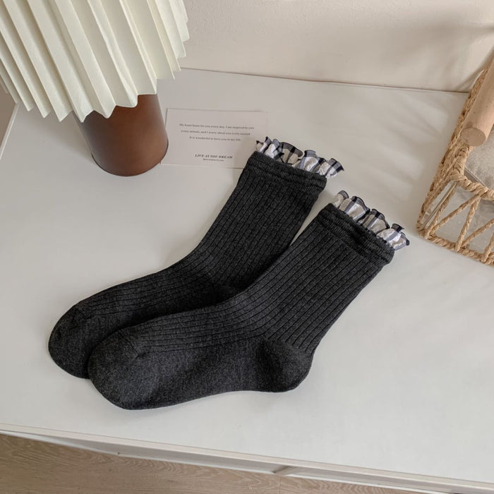 Wholesale Lace retro mid tube socks pile socks