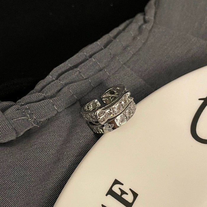 Wholesale Double-layered belt buckle with sparkling diamond Saturn element couple rings