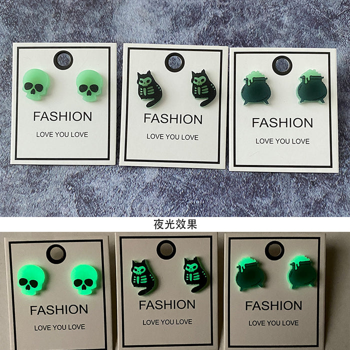 Wholesale  ghost cat luminous stud earrings holiday cute horror female earrings