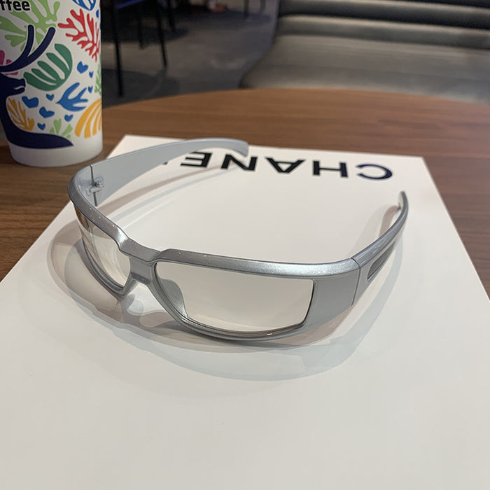 Wholesale Future oriented bright silver sunglasses with UV protection surround glasses