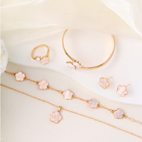 Wholesale 5pcs/ set Acrylic Lucky Flower Jewelry Set