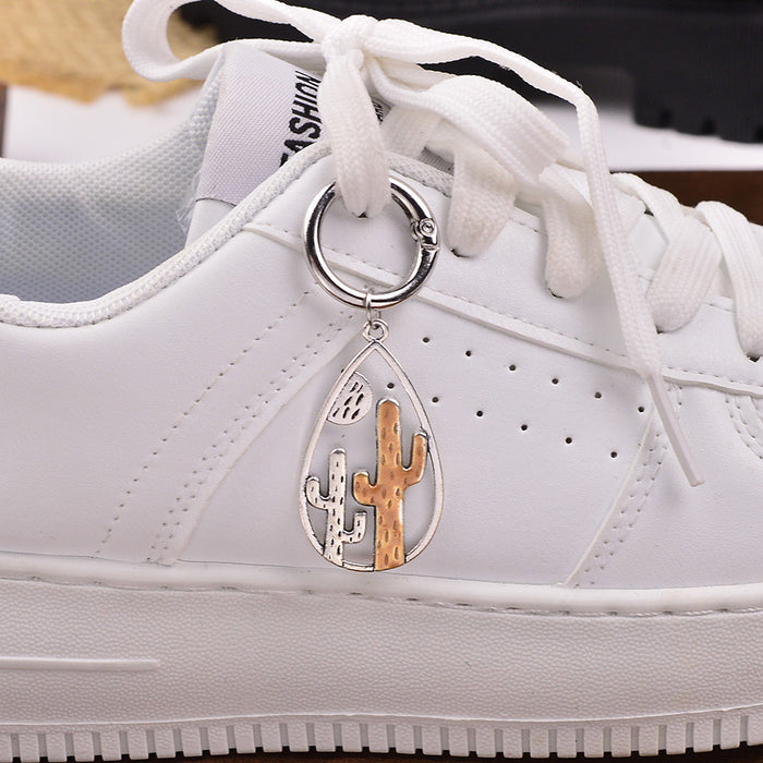 Wholesale Colorful unique geometric pendant shoe buckles Keychains