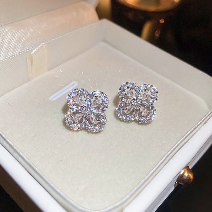 Wholesale Full diamond geometric ear clip earrings female ear jewelry