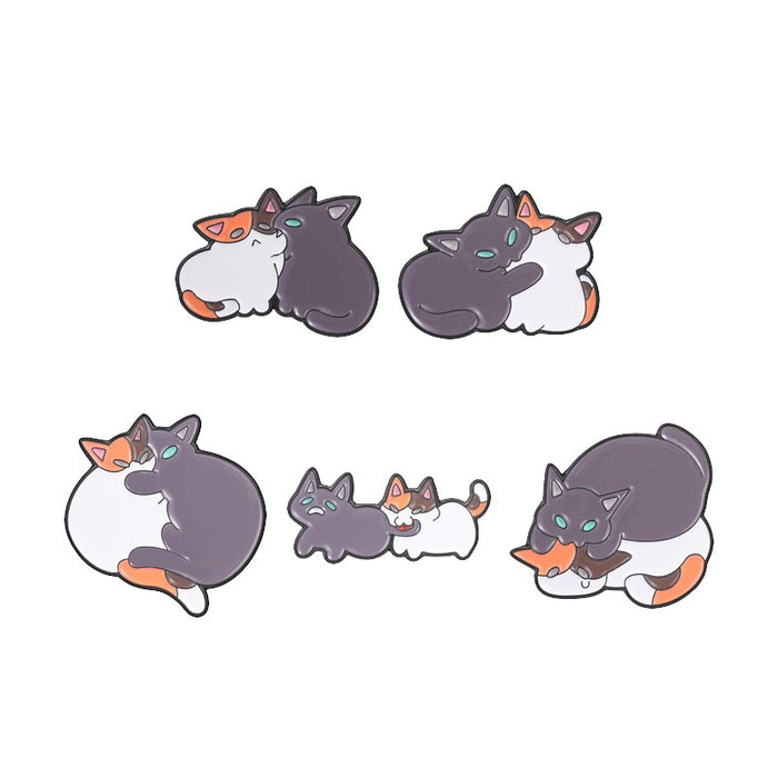 Wholesale Able Calico Cats Cuddling Brooch Couple Cat Enamel Pin Trendy Jewelry Accessory For Gift
