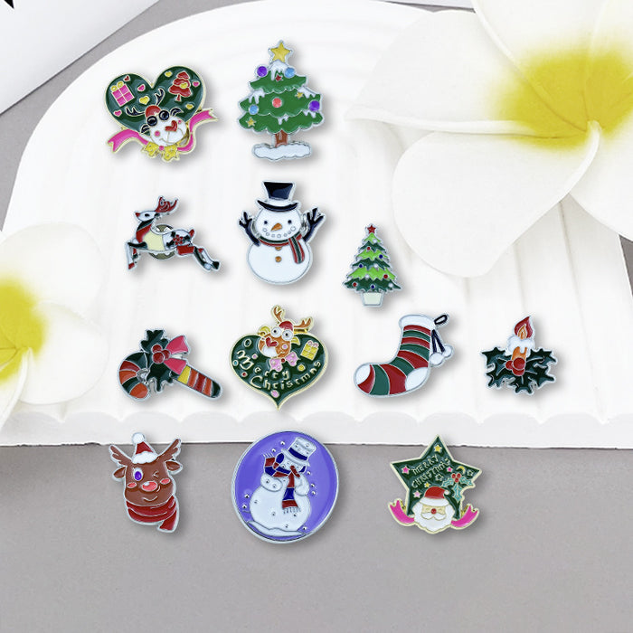 Wholesale Christmas Cartoon Brooch Set Santa Reindeer Tree Bell Zinc Alloy Pins Chic Holiday Party Accessor MOQ≥2y