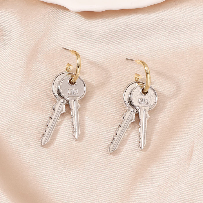 Wholesale Key Shape Zinc Alloy Earrings JDC-ES-YueLi019