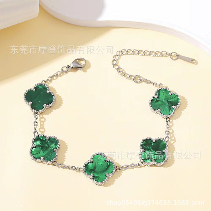 Wholesale titanium steel four-leaf clover bracelet JDC-BT-Modeng002