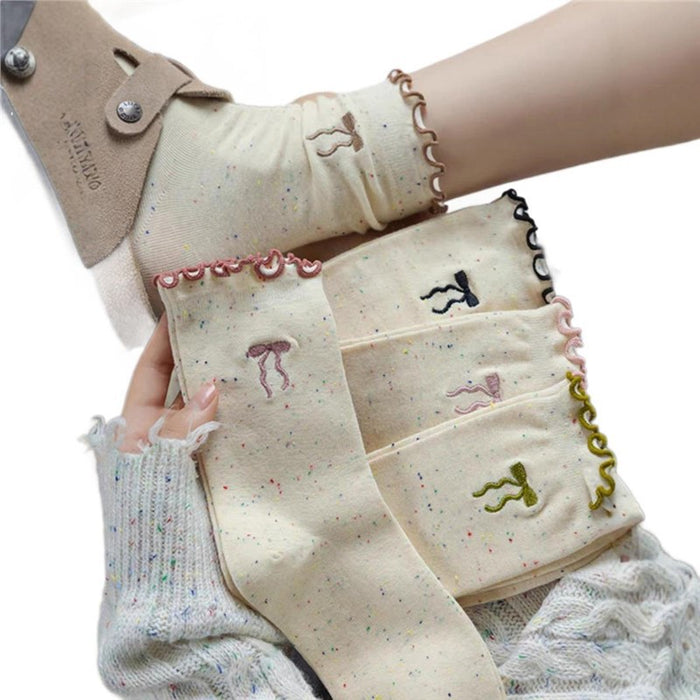 Wholesale Socks Embroidered Bow Middle Socks Fashionable Stacking Socks