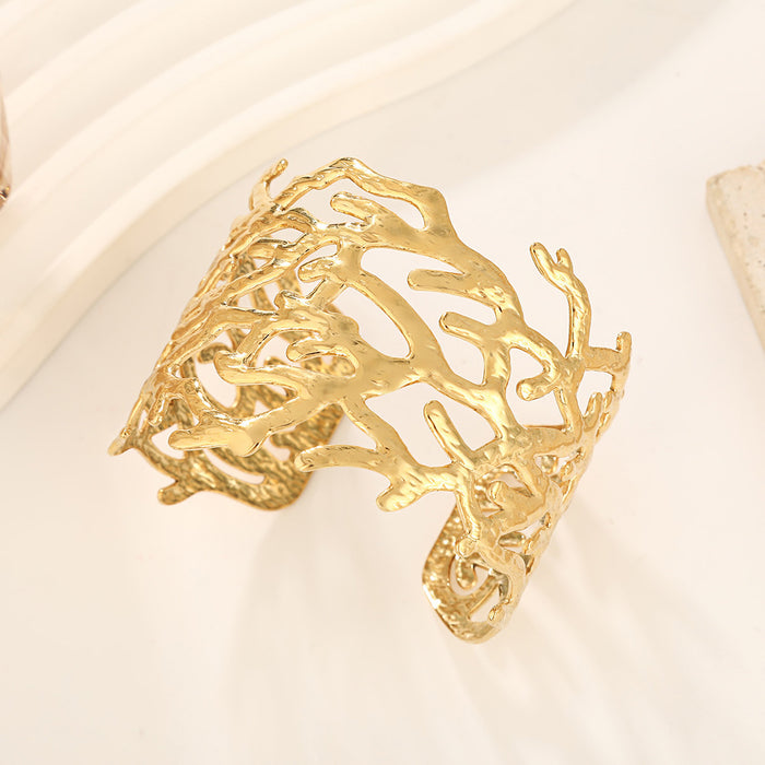 Wholesale Irregular ring/ hand jewelry design openwork ring