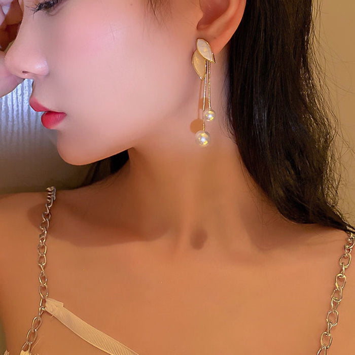 Wholesale pearl leaf tassel earrings drop oil long eardrop tassel earrings earrings