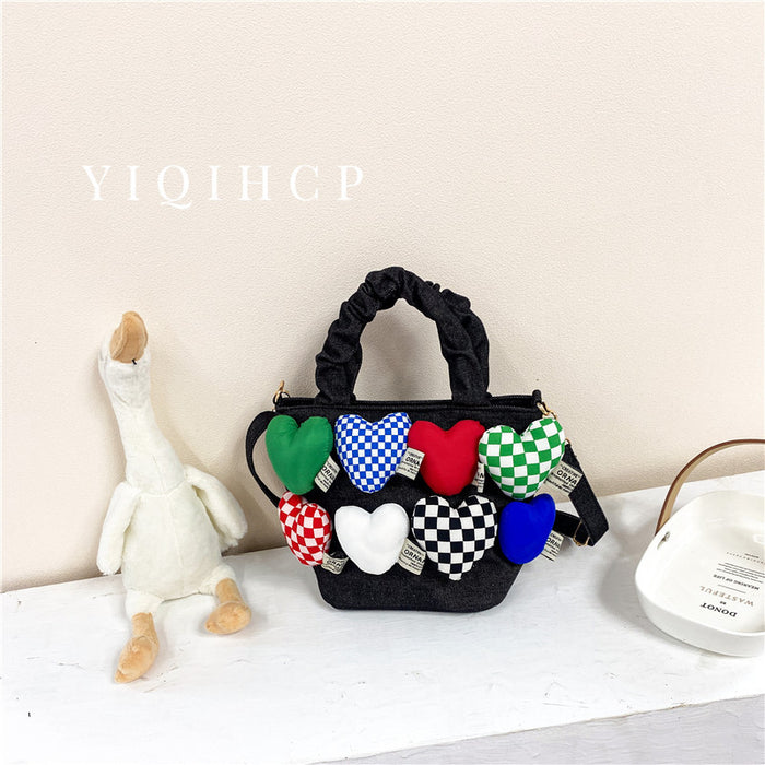 Wholesale Canvas Children's Bag Autumn and Winter Heart-shaped Personalized Handbag  JDC-HB-YuanDuo007