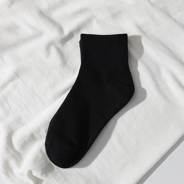 Wholesale Mid length solid color cotton socks versatile basketball sports shallow mouth design short socks