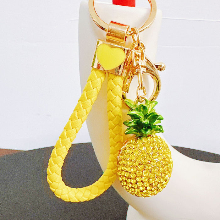 Wholesale Cute Rhinestone Strawberry Pineapple Fruit Alloy Keychain JDC-KC-ZhanLun003