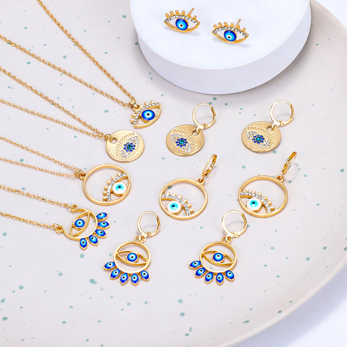 Wholesale New pendant, fashionable and simple, dripping oil Devil's Eye necklace, personalized alloy earrings, collarbone chain
