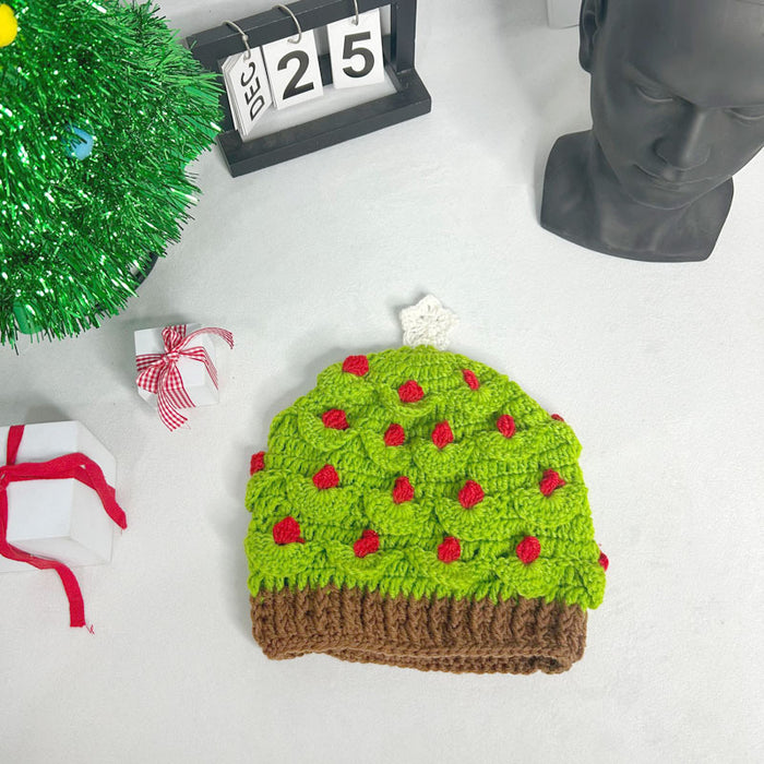Wholesale Christmas handmade yarn knitted hat for autumn and winter warmth Christmas tree star Christmas hat