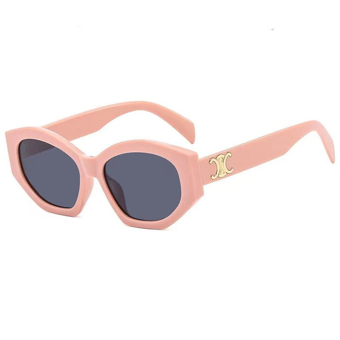 Wholesale New sunglasses with black cat eyes, high-end and UV resistant fashion, suitable for taking photos