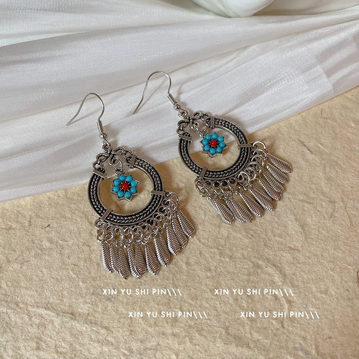 Wholesale Vintage beaded tassel earrings, niche, atmospheric, fashionable, exaggerated earrings, long earrings for women